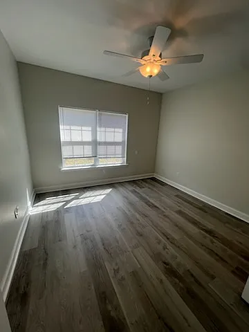 2 bed, $1,470 — Photo 2