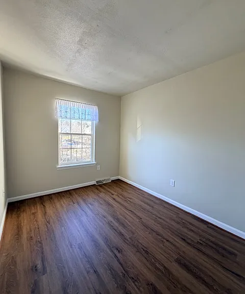 534 Crossbridge Dr — Photo 30