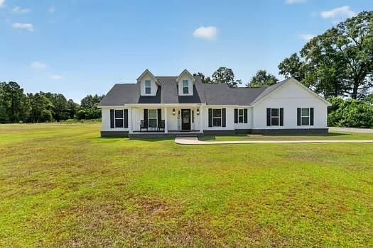 2nd image of 18580 Prine Rd