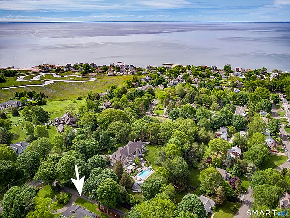 2nd image of 52 East Wharf Road