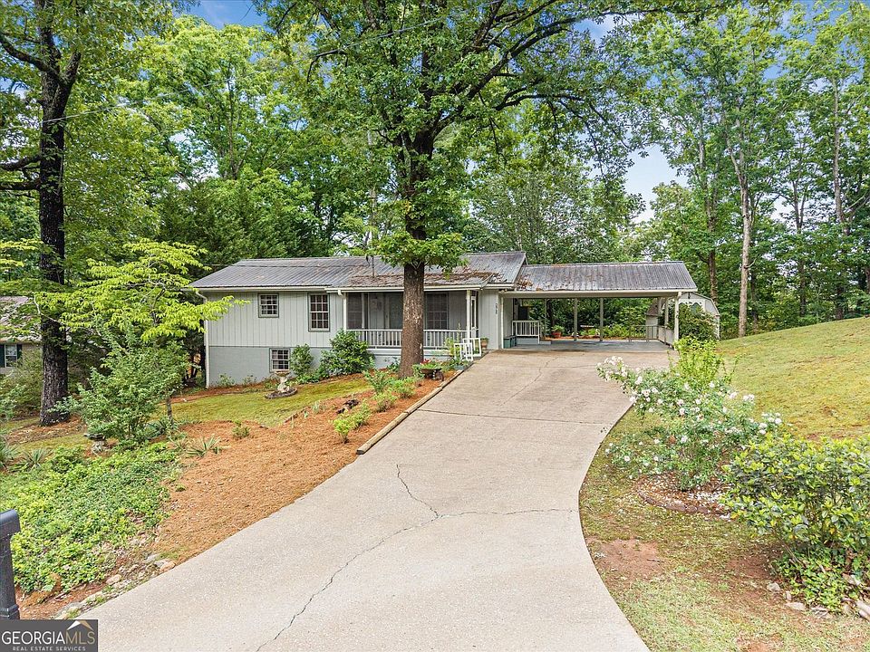 1st image of 3946 Fraser Cir