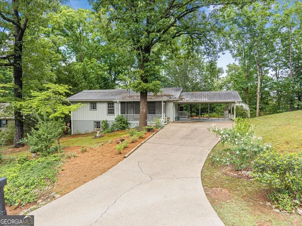 3946 Fraser Cir, Gainesville, GA 30506
