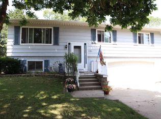 1124 Arndt Ct, Fort Atkinson, WI 53538