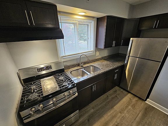 2nd image of 1212 N 33rd Ave Unit 1B