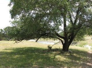 196 Spring Lakes Pkwy, Ingram, TX 78025