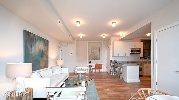 2nd image of 185 Joralemon St