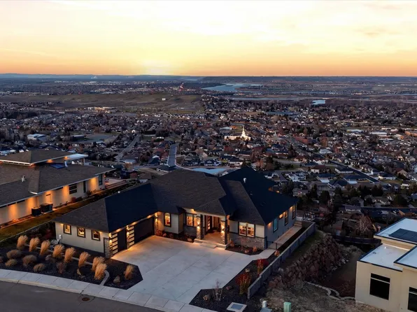 2508 Falconcrest Loop, Richland, WA 99352