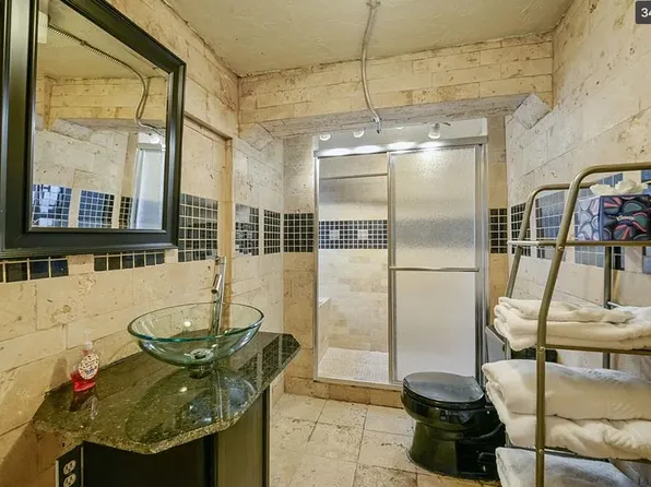 1931 Napoleon Ave, New Orleans, LA 70115