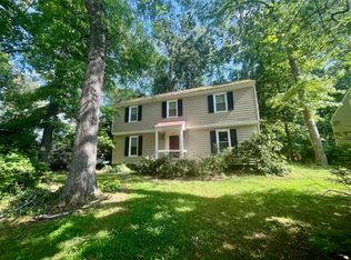 10213 Pepperhill Ln, Henrico, VA 23238