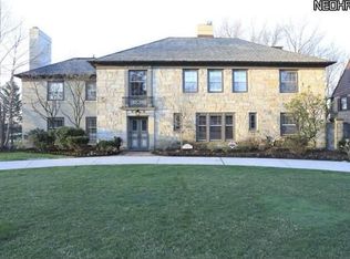 18800 S Woodland Rd, Shaker Heights, OH