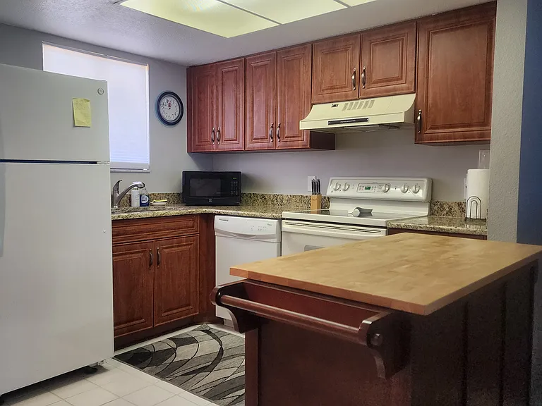 5915 Sea Ranch Dr #404 — Photo 9