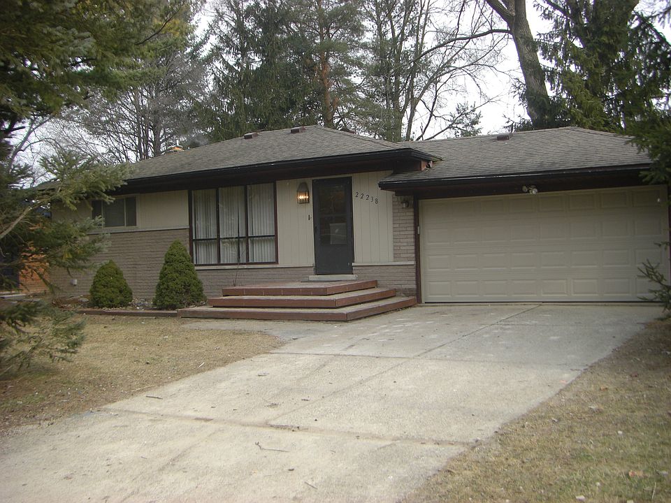22238 Averhill