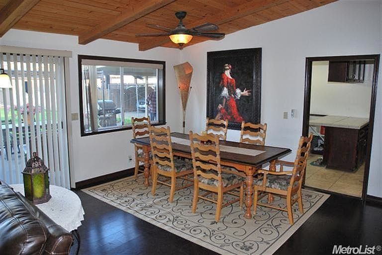 1st image of 8019 Blackwood Ln