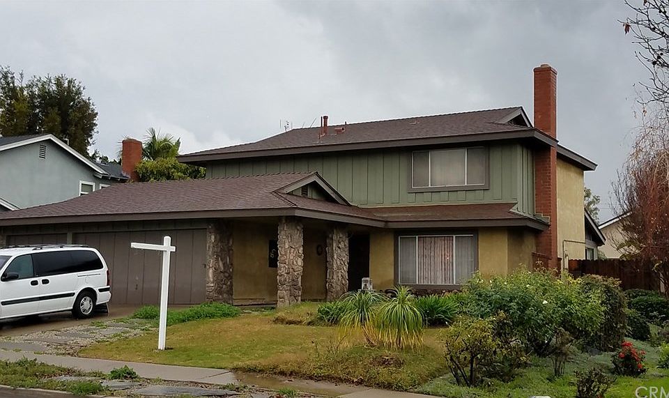 2nd image of 1874 Ravencrest Dr
