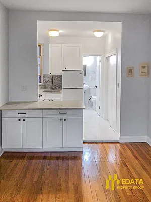 Rented by Gez Group LLC | media 11