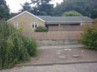 3826 29th Ave W, Seattle, WA 98199