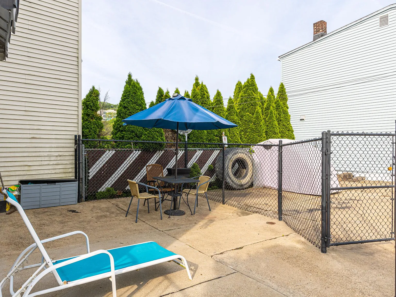 458 Taylor St — Photo 4