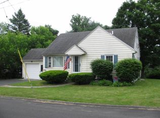102 Persse Ave, Johnstown, NY 12095