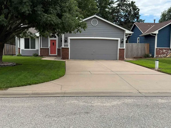 8609 W Westlawn Ct, Wichita, KS 67212