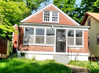 136 N 41st St, Louisville, KY 40212