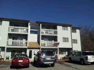 1603 Franklin Crossing Rd, Franklin, MA 02038