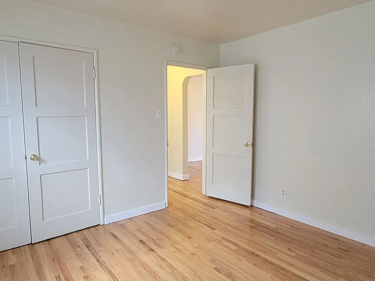 2222 California St — Photo 14