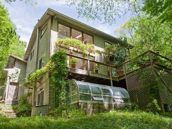 Hilltop Contemporary