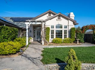 231 Ironwood Ln, Redding, CA 96003