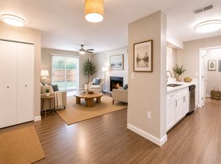 Moon Grove Apartments, Coraopolis, PA 15108