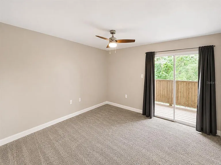 3922 Crayrich Cir #C-4 — Photo 10