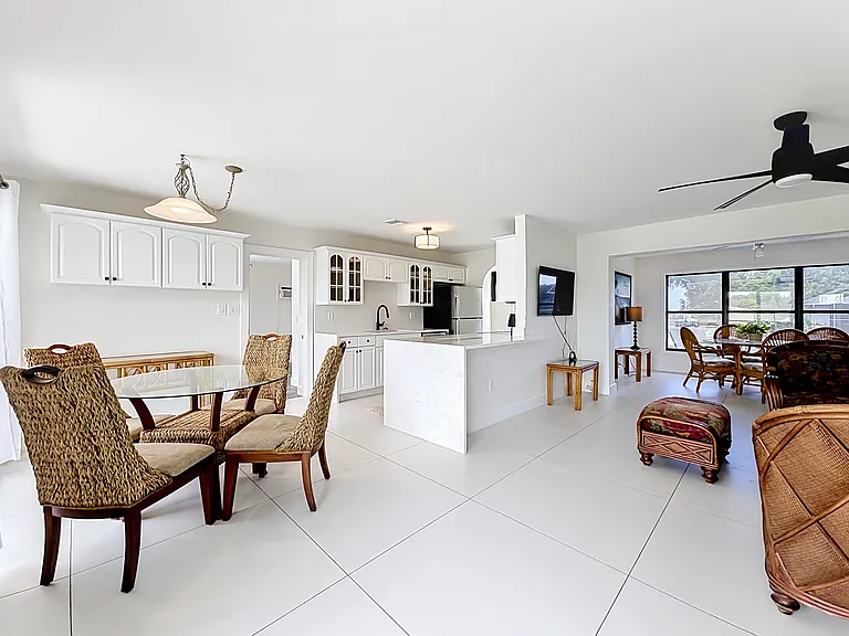 3234 Daytona Dr — Photo 4