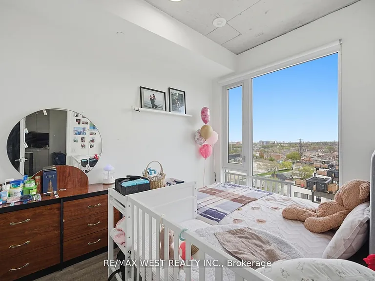 1808 Saint Clair Ave W #801 — Photo 13