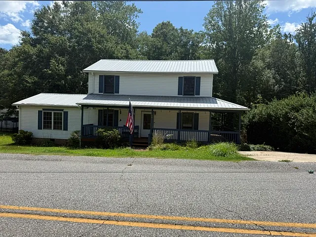 24 Lorraine Dr