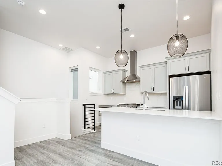 3450 S Corona St #E — Photo 5
