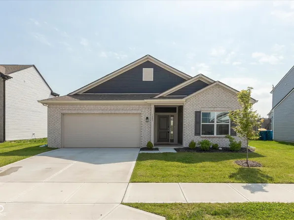 1483 Paper Birch Dr, Sheridan, IN 46069