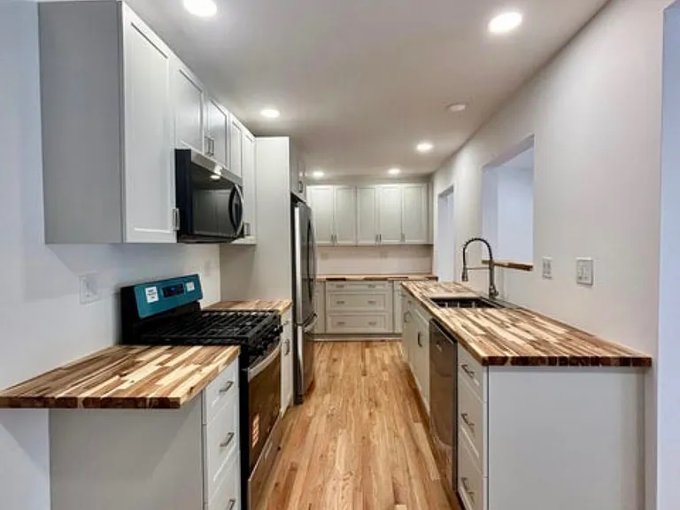 325 Winwood Ave — Photo 13