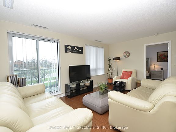 2nd image of 60 Via Rosedale Way #106