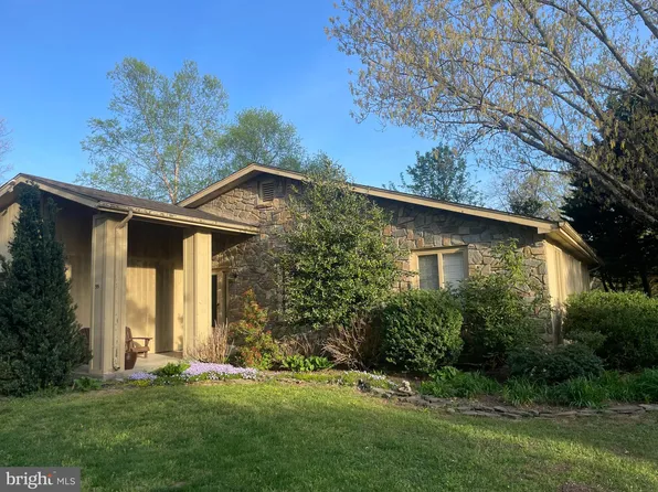 55 S River Rd, Front Royal, VA 22630