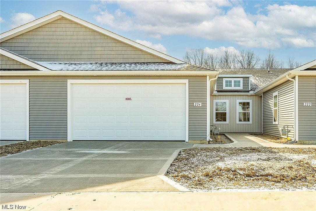 224 Silver Spring Cir, Elyria, OH 44035 Zillow