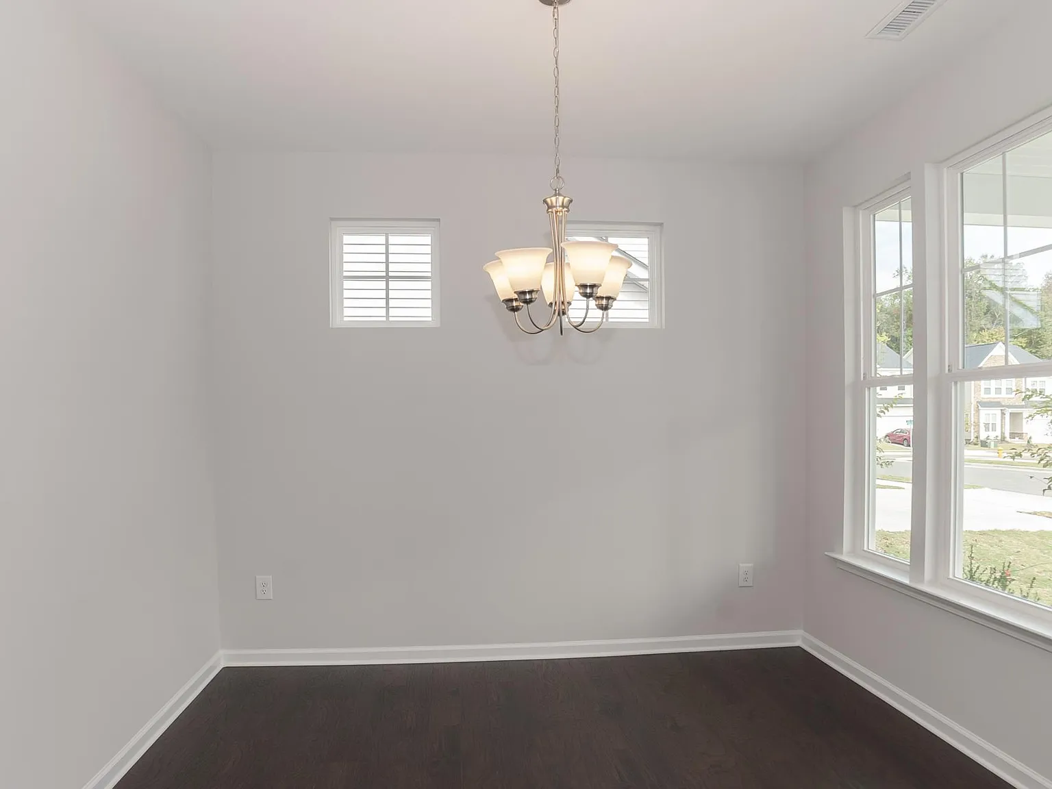 224 Blanton St — Photo 3