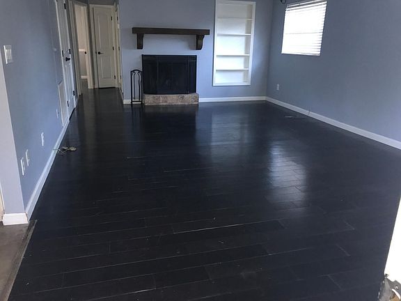 4th image of 270 S 4th St