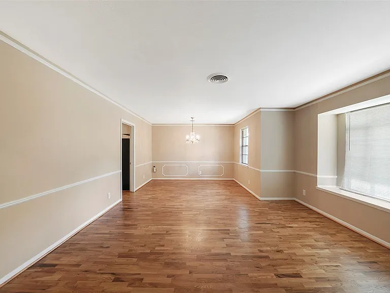 4406 Rosebay Dr — Photo 7