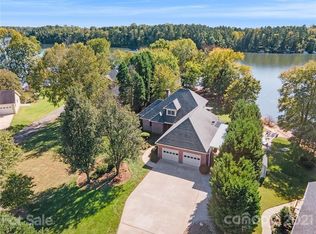 255 Pebble Point Rd, Salisbury, NC 28146