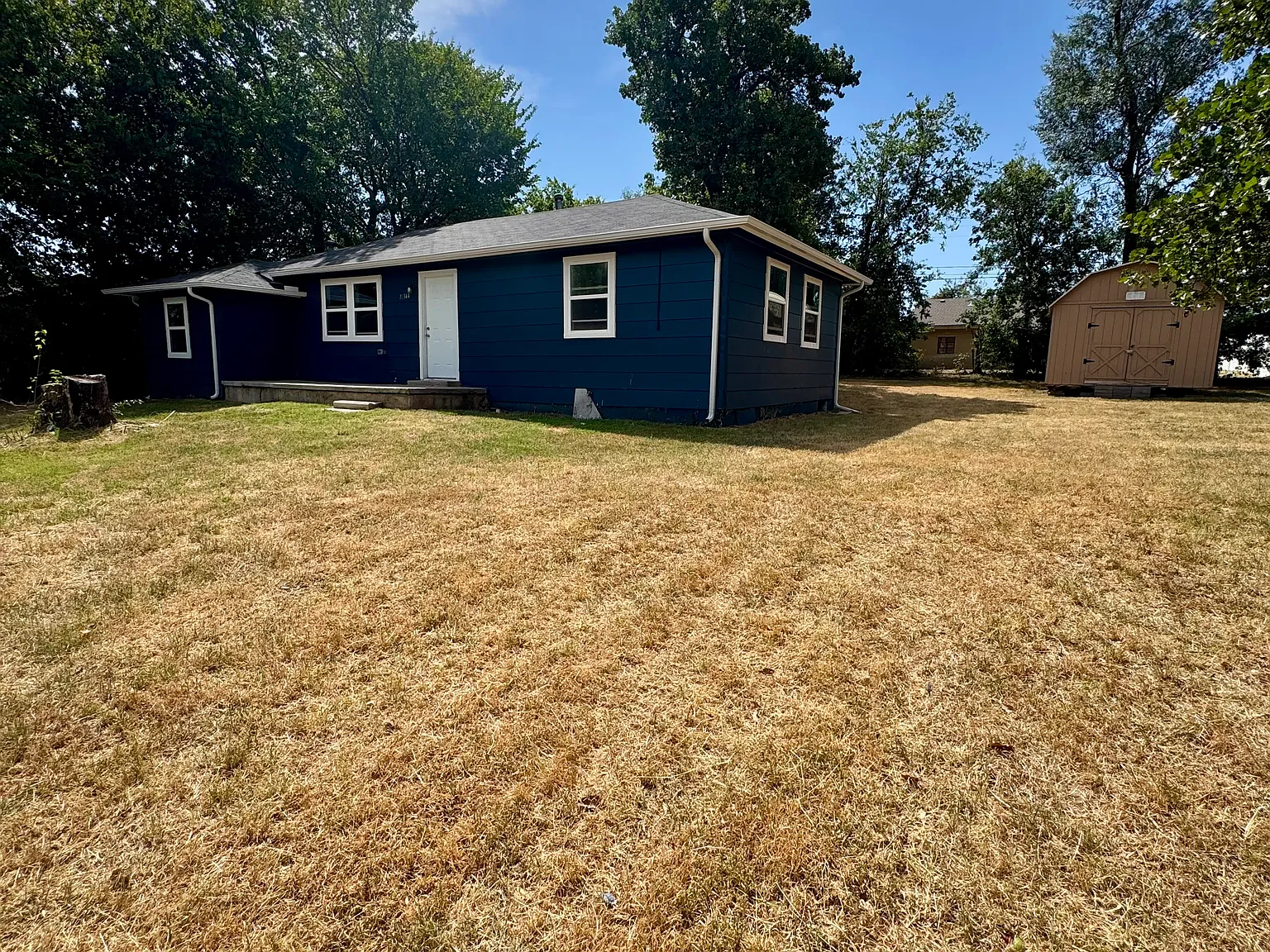 3 bed, 1132 sqft, $1,395 — Photo 2