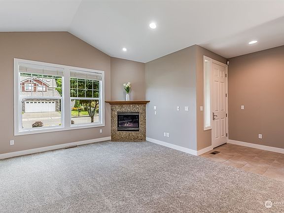 4th image of 3645 Kinsale Lane SE