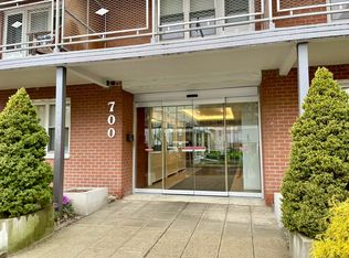 700 Summer St APT 7K, Stamford, CT