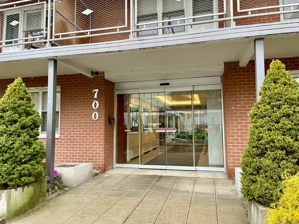 700 Summer Street APT 7K, Stamford, CT 06901