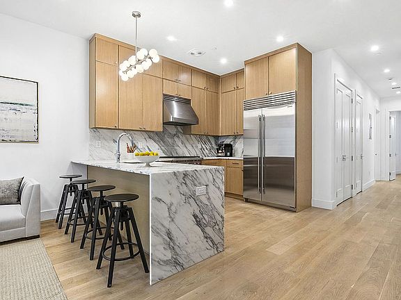 3rd image of 347 6th Ave APT 1