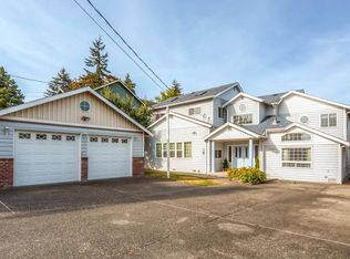 11817 25th Ave S, Seattle, WA 98168