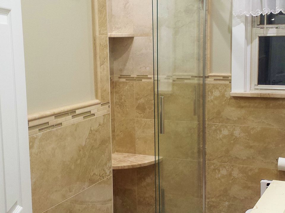 2nd image of 607 Knopf St
